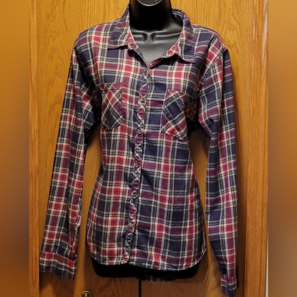 Maurices Button Down Flannel Long Sleeve Shirt